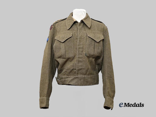 canada,_commonwealth._a_canadian_lieutenant's_armoured_corps_battle_blouse,1943_e_medals__c7593_2