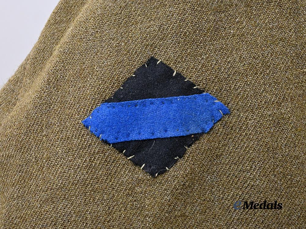 canada,_commonwealth._a_canadian_lieutenant's_armoured_corps_battle_blouse,1943_e_medals__c7593_8