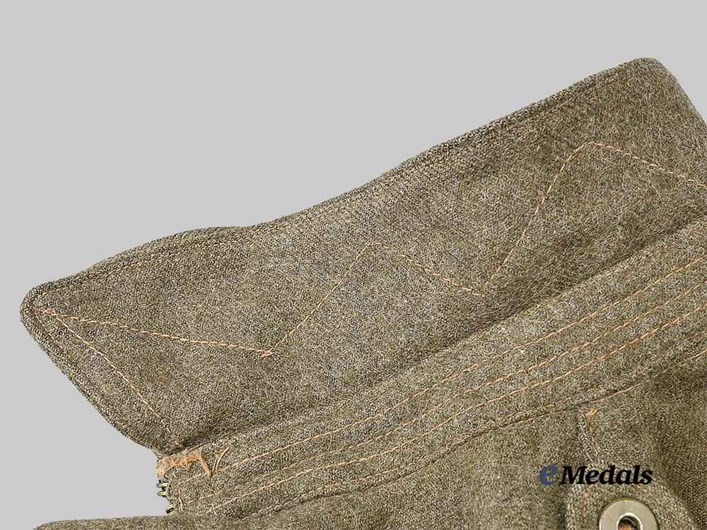 canada,_commonwealth._a_canadian_provost_corps_battle_blouse,_by_devonshire_clothes_e_medals__c7597_18