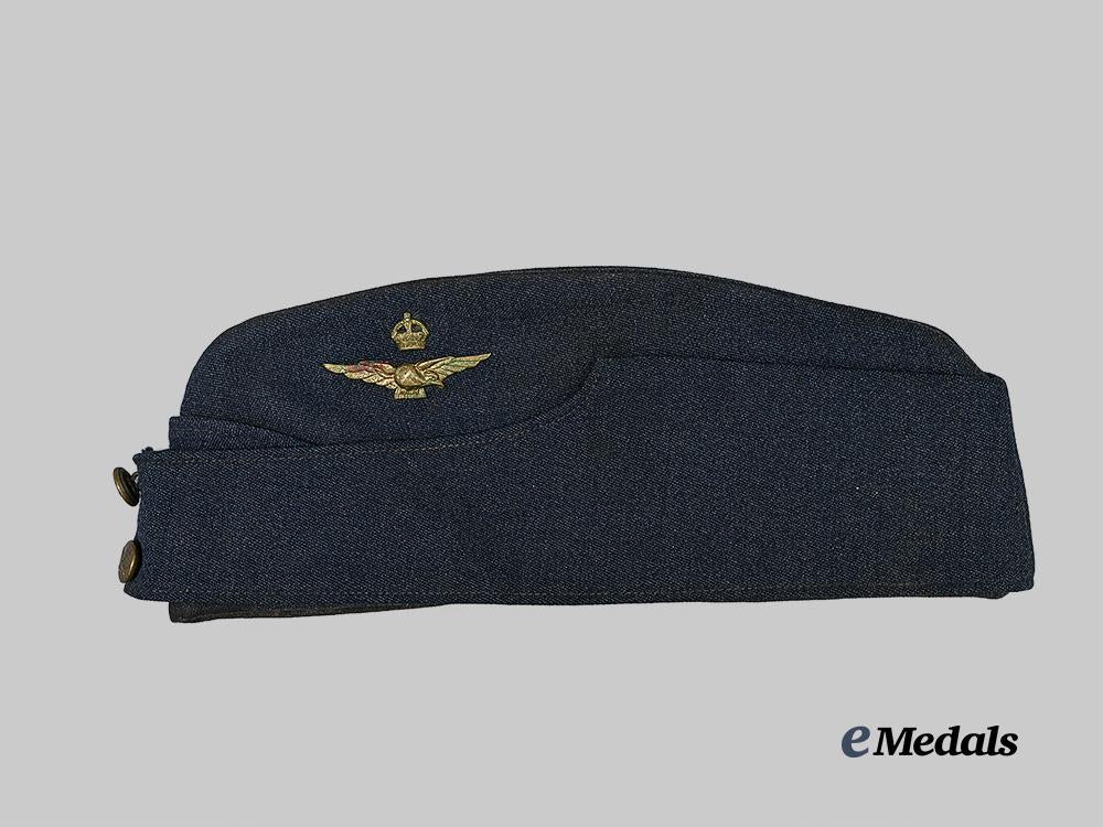 canada,_commonwealth._a_d_f_c_group_to_flight_lieutenant_arthur._m._herring,1945_e_medals__c7603_19