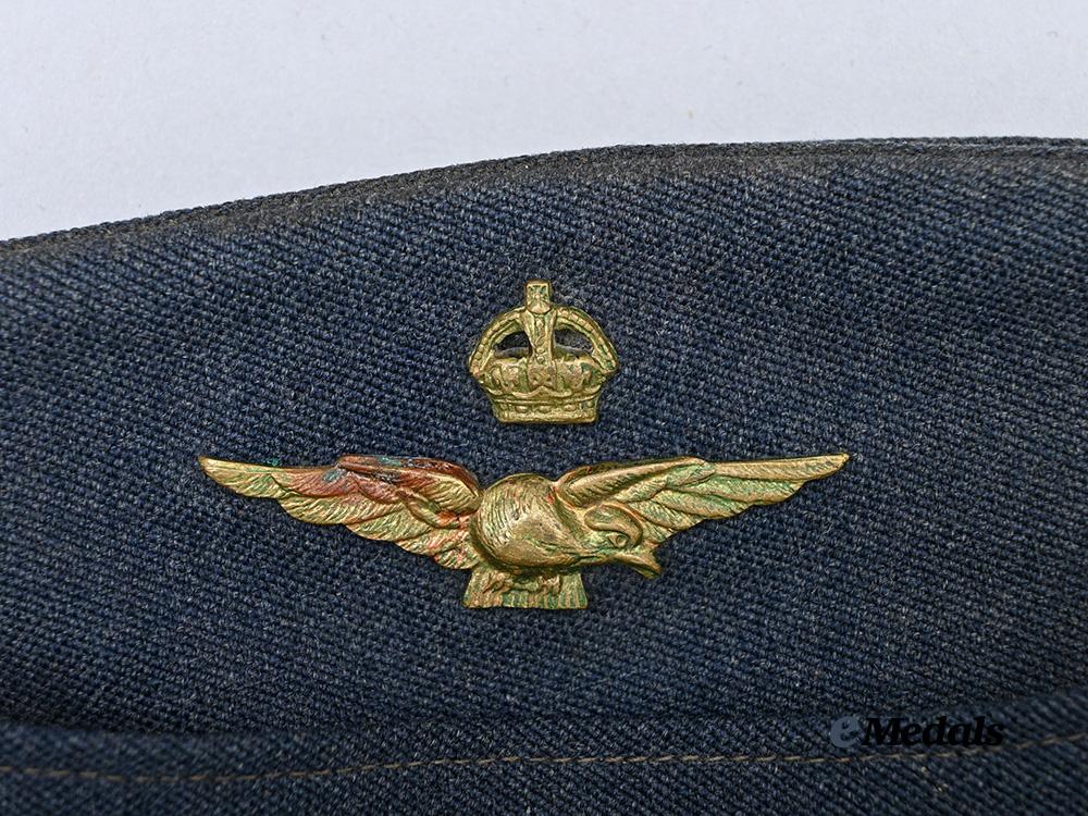 canada,_commonwealth._a_d_f_c_group_to_flight_lieutenant_arthur._m._herring,1945_e_medals__c7603_24