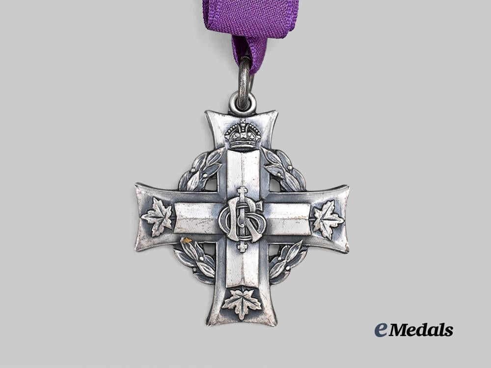 canada,_c_e_f._a_memorial_cross_to_pte._j._bannon,259th_battalion,_died_of_illness1918_e_medals__c7607_5