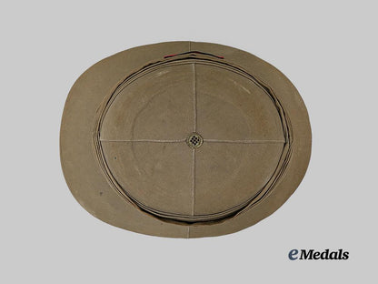 canada,_dominion._a_cawnpore-_style_helmet,_by_muir_cap&_regalia_ltd_e_medals__c7615_6