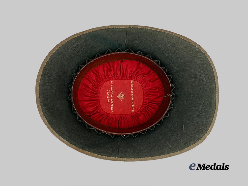 canada,_dominion._a_cawnpore-_style_helmet,_by_muir_cap&_regalia_ltd_e_medals__c7615_7