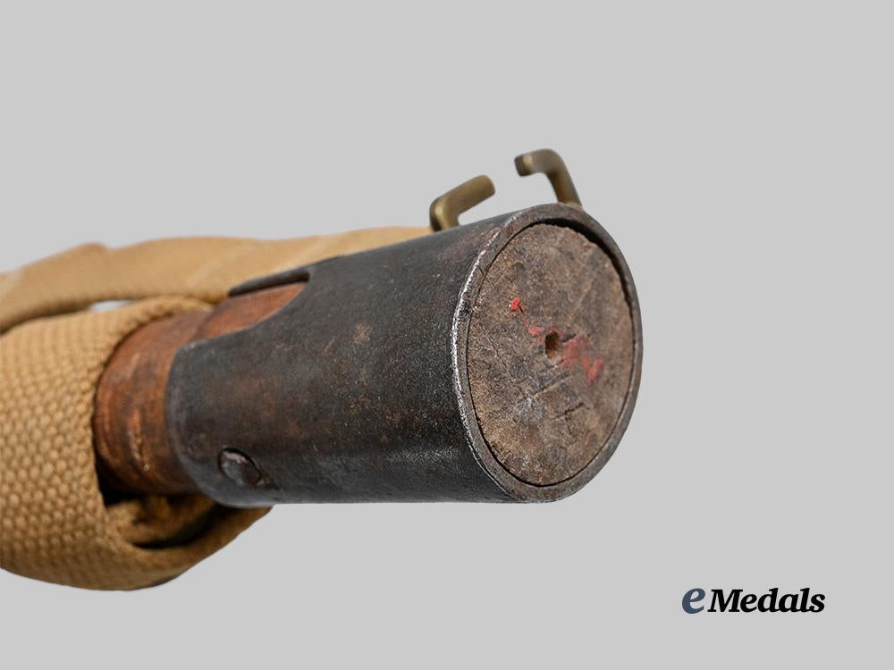 canada,_c_e_f._a_m_k_i_entrenching_tool_handle_with1908_webbing_e_medals__c7616_6