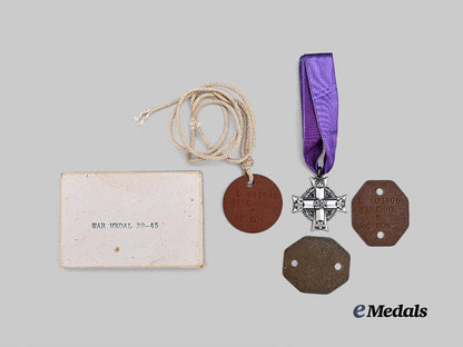 canada,_commonwealth._a_second_war_memorial_group_to_pte._p._barchuk_e_medals__c7618_3
