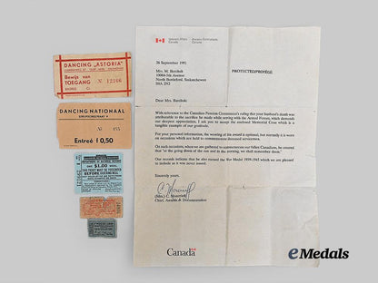 canada,_commonwealth._a_second_war_memorial_group_to_pte._p._barchuk_e_medals__c7618_7