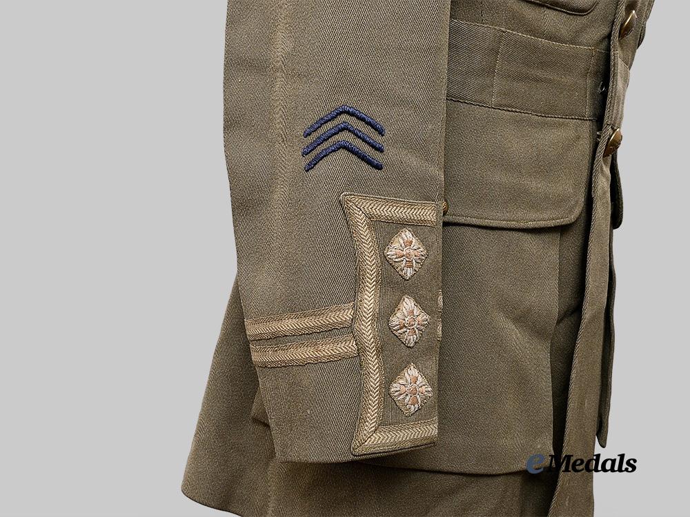 canada,_c_e_f._an_officer's_tunic&_coat,_no.1_canadian_general_hospital_e_medals__c7624_21