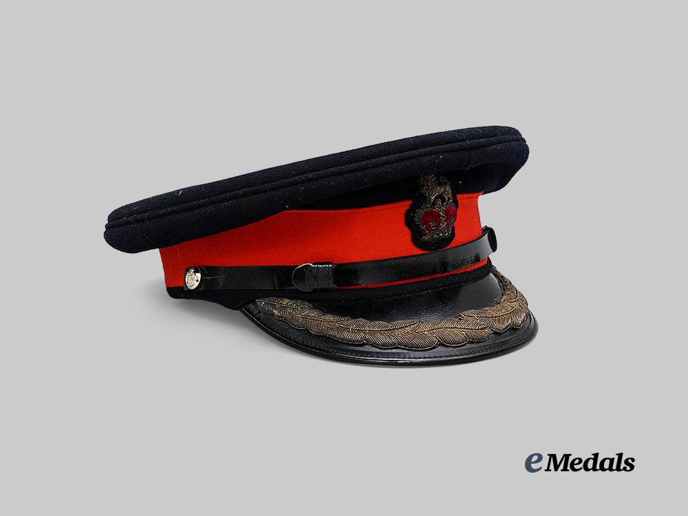 canada,_commonwealth._a_pair_of_high_ranking_officer's_caps_e_medals__c7639_14