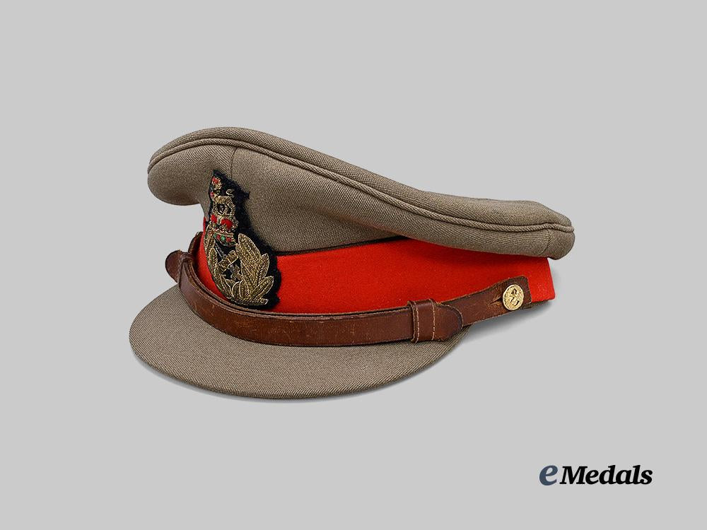 canada,_commonwealth._a_pair_of_high_ranking_officer's_caps_e_medals__c7639_5
