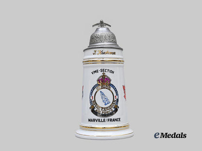 canada,_commonwealth._an_r_c_a_f_v_m_e_section,1(_f)_wing_at_marville,_france_lithophane_regimental_stein_e_medals__c7650_5