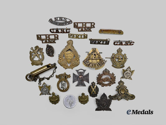 canada,_commonwealth._a_lot_of_various_brass_insignia&_badges_e_medals__c7668_2