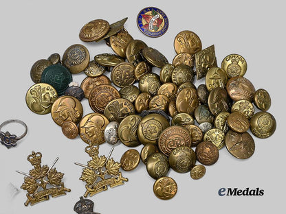 canada,_commonwealth._a_large_lot_of_insignia&_badges_e_medals__c7671_3