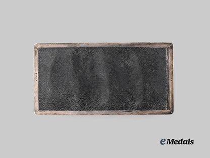 canada,_commonwealth._a_silver_gift_box_to_brigadier_v._hodson,_commander,12th_canadian_infantry_brigade(1941–42)_e_medals__c7721_13