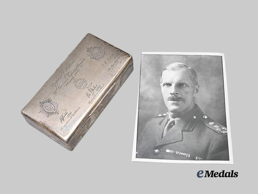 canada,_commonwealth._a_silver_gift_box_to_brigadier_v._hodson,_commander,12th_canadian_infantry_brigade(1941–42)_e_medals__c7721_2