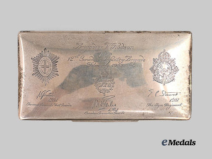 canada,_commonwealth._a_silver_gift_box_to_brigadier_v._hodson,_commander,12th_canadian_infantry_brigade(1941–42)_e_medals__c7721_6