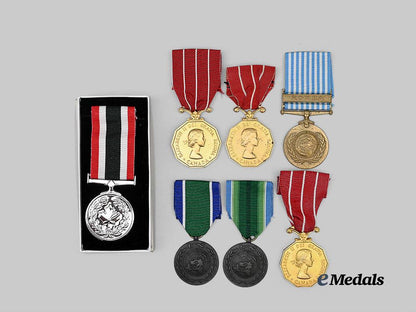 canada,_commonwealth._a_lot_of_canadian_and_united_nations_medals_e_medals__c7744_3