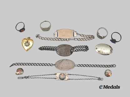 canada,_commonwealth._a_lot_of_i_d_bracelets_and_personal_items_e_medals__c7748_2