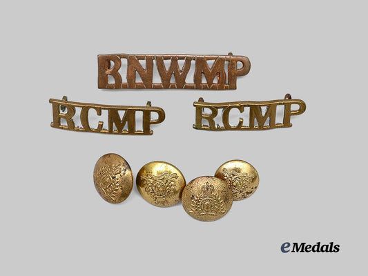 canada,_commonwealth._a_lot_of_royal_canadian_mounted_police_shoulder_titles_and_buttons_e_medals__c7765_2