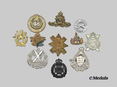 Canada, Commonwealth. A Lot of Ten Cap & Beret Insinia