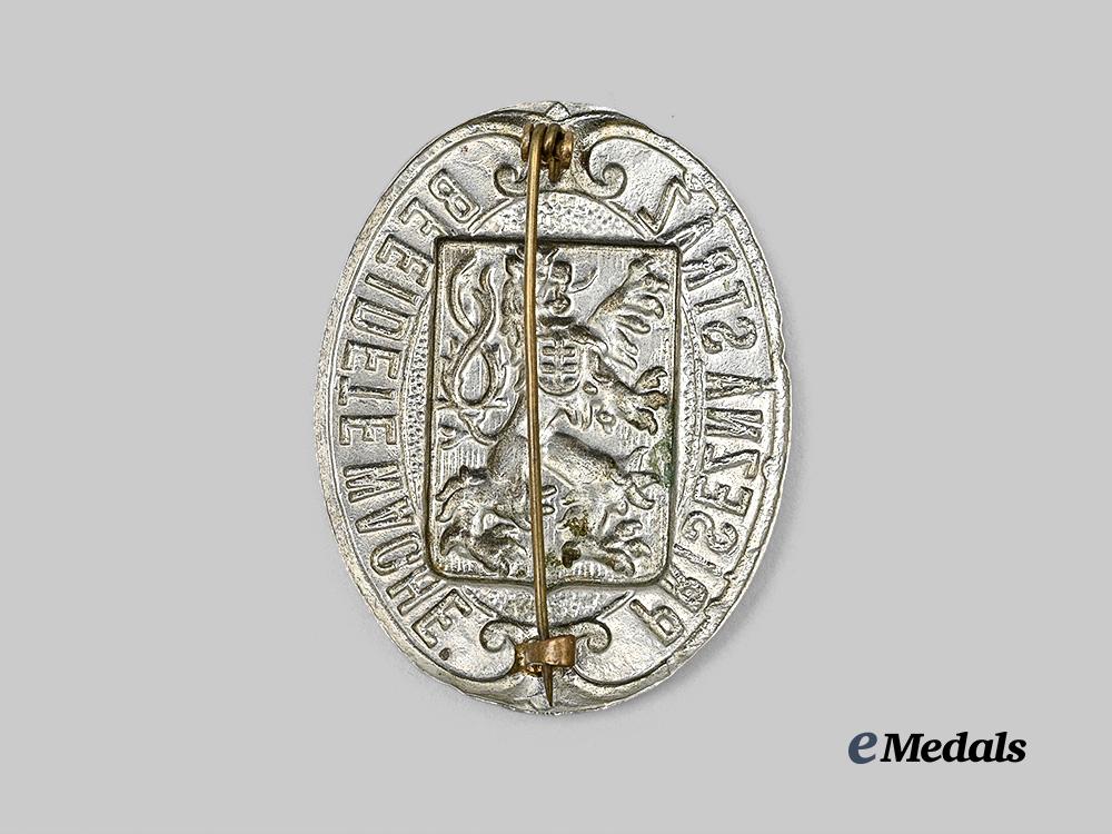 czechoslovakia._an_auxiliary_police_sworn_guard's_badge_e_medals__e_u10513_3
