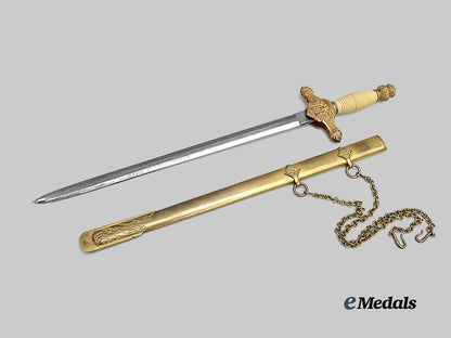 spain,_franco_period._a_falange_army_officer's_dagger,_by_a_r_t_i_l_l_e_r_i_a_fca_d_e_t_o_l_e_d_o_e_medals__e_u23420_2