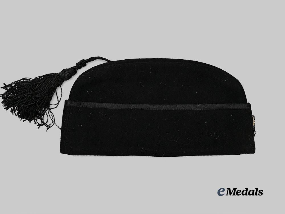 italy,_kingdom._an_early_fascist_party_overseas_cap_fasci_di_combattimento,_c._early1920_e_medals__e_u23520_3