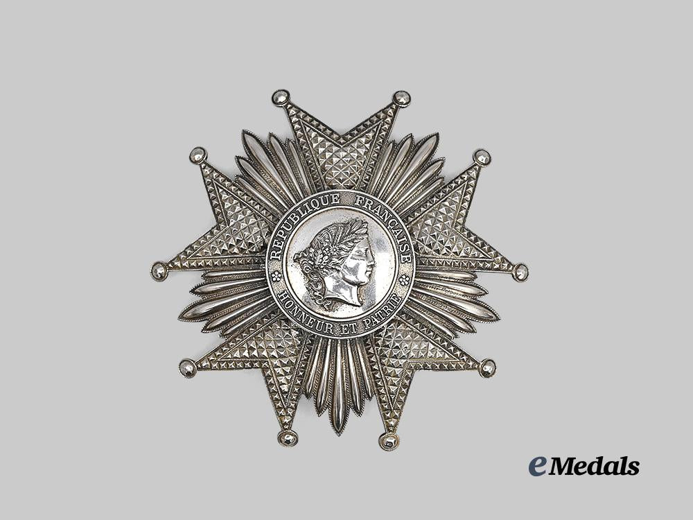 france,_third_republic._an_order_of_the_legion_of_honour,_i_class_star,_by_arthus_bertrand,_c.1915_e_medals__e_u24054_2