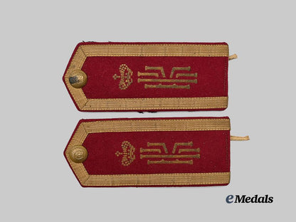 russia,_imperial._a_set_of_cadet_corps_shoulder_boards_e_medals__e_u24138_2