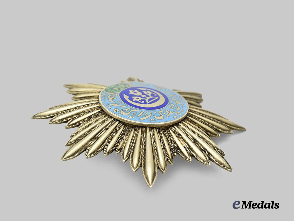 russia,_imperial._an_order_of_the_noble_bukhara,_i_class_i_i_grade_star,_c.1917_e_medals__e_u24159_3