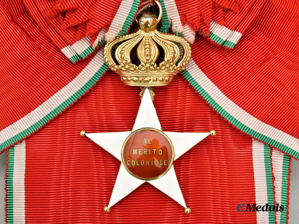 italy,_kingdom._an_order_of_the_colonial_star,_grand_cross_set_with_rare_large_star,_in_gold,_by_cravanzola,_c.1938_e_medals__e_u24184_6