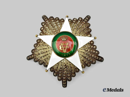 italy,_kingdom._an_order_of_the_colonial_star,_grand_cross_set_with_rare_large_star,_in_gold,_by_cravanzola,_c.1938_e_medals__e_u24184_7