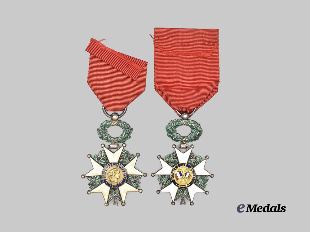 france,_third_republic._two_orders_of_the_legion_of_honour,_knights_e_medals__e_u24252_4