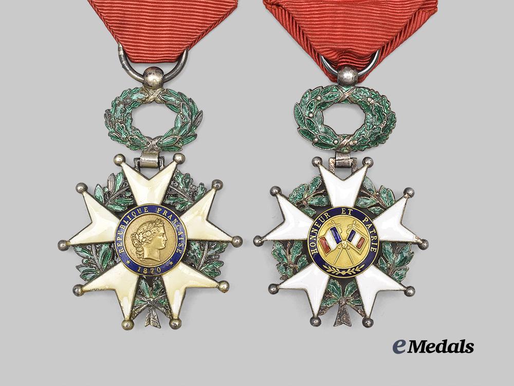 france,_third_republic._two_orders_of_the_legion_of_honour,_knights_e_medals__e_u24252_5