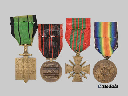 france,_belgium._a_lot_of_four_medals_e_medals__e_u24254_5