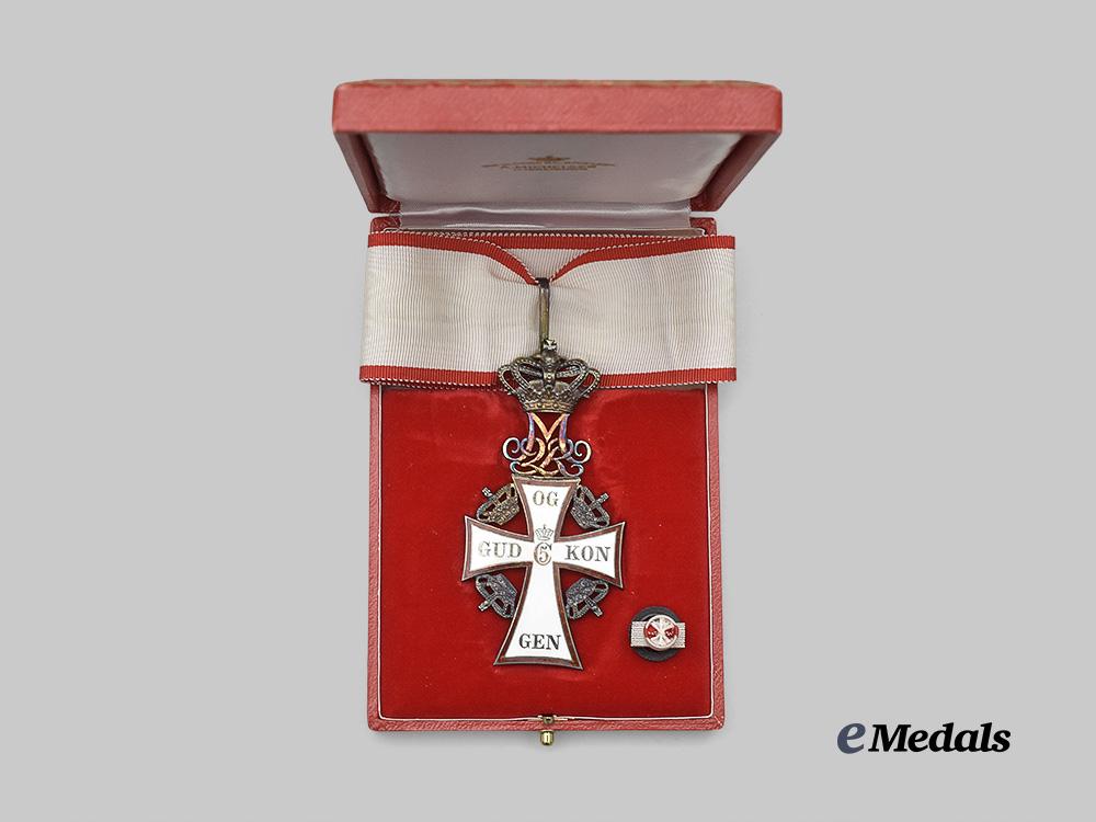 denmark,_kingdom._an_order_of_dannebrog,_commander,_c.1975_e_medals__e_u24292_5