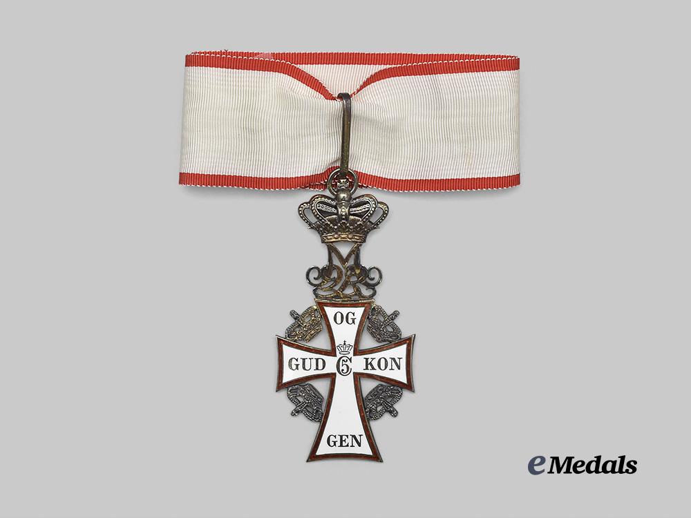 denmark,_kingdom._an_order_of_dannebrog,_commander,_c.1975_e_medals__e_u24292_7