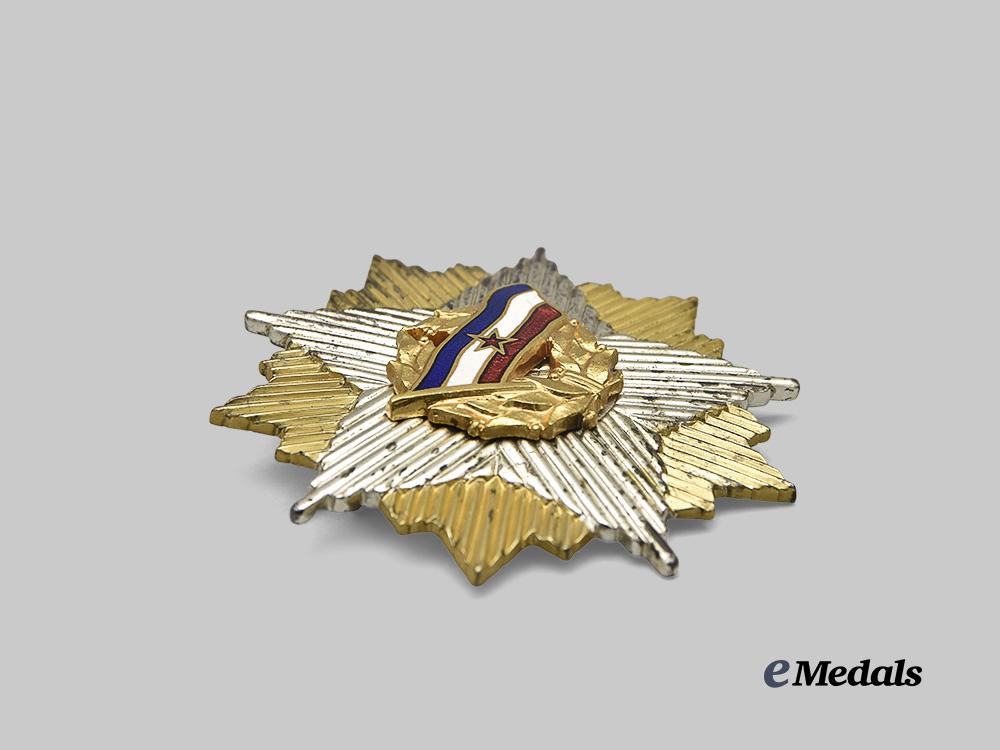 yugoslavia,_socialist_federal_republic._a_cased_order_of_the_yugoslav_flag,_i_i_class_grand_officer,_by_ikom_of_zagreb,_c.1975_e_medals__e_u24296_12