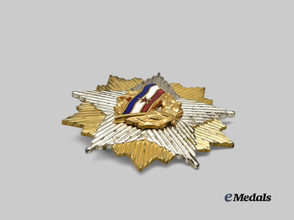 yugoslavia,_socialist_federal_republic._a_cased_order_of_the_yugoslav_flag,_i_i_class_grand_officer,_by_ikom_of_zagreb,_c.1975_e_medals__e_u24296_12
