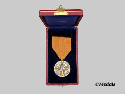 netherlands,_kingdom._a_dutch_army_long_service_medal,_gold_grade_e_medals__e_u24312_3