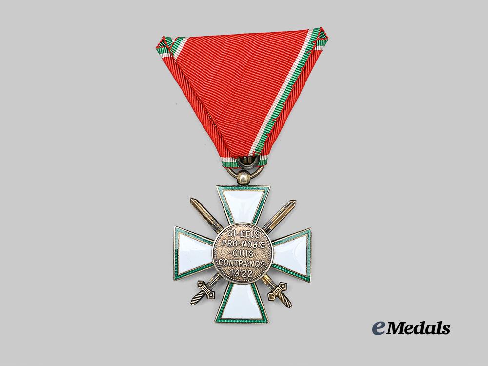 hungary,_kingdom._an_order_of_merit,_i_v_class_knight_with_swords_e_medals__e_u24316_4