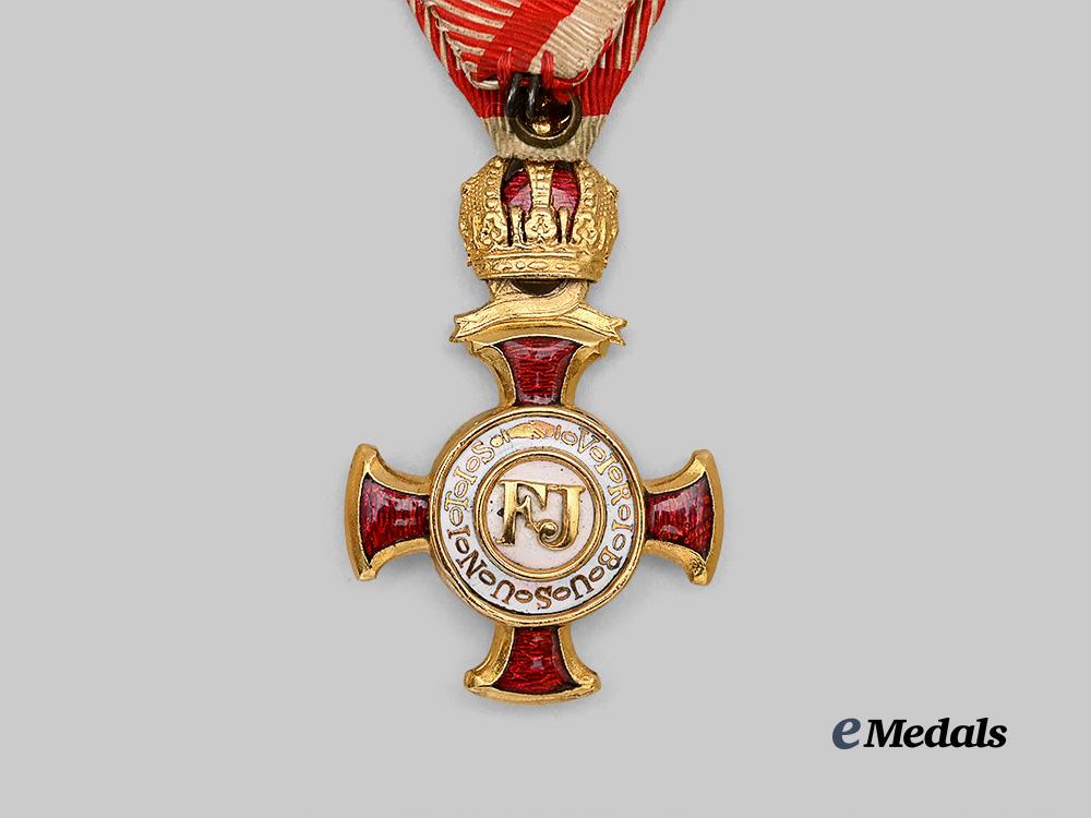 austria,_imperial._a_military_merit_cross,_i_class_with_crown_by_w._kunz_e_medals__e_u24321_9