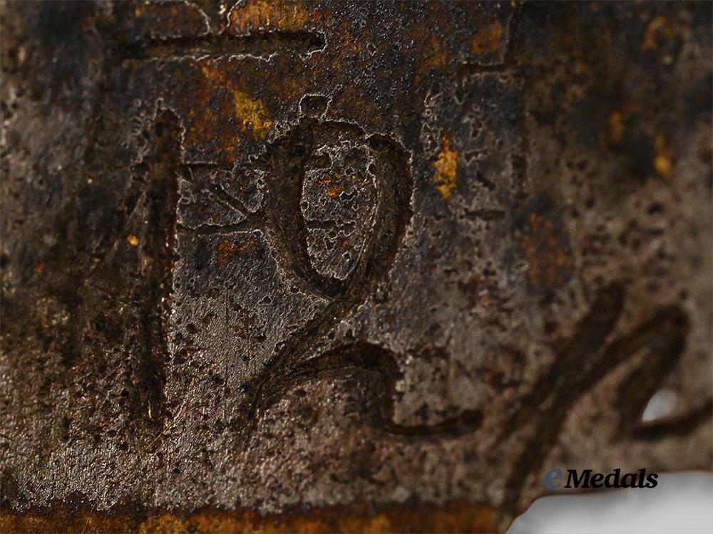 russia,_imperial._a_kexholm_regiment_of_the_imperial_guard_badge_e_medals__e_u24323_6