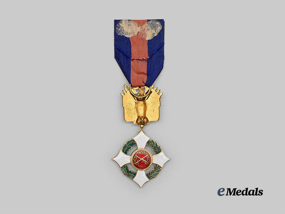 italy,_republic._a_military_order_of_savoy,_officer_in_gold,_c.1916_e_medals__e_u24327_4