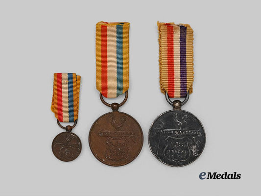 netherlands,_kingdom._three_medals_for_loyal_police_service_e_medals__e_u24340_2