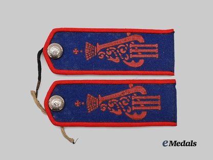 russia,_imperial._a_pair_of_don_cadet_corps_shoulder_boards,1902-1917_pattern_e_medals__e_u24343_3