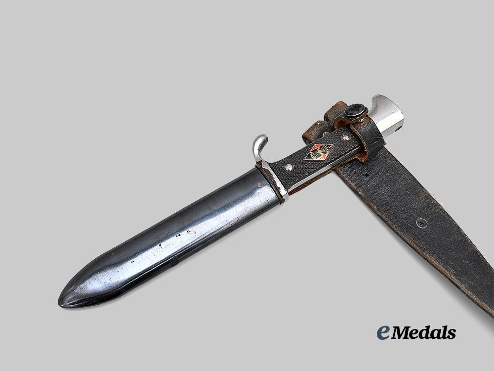 spain,_spanish_state._a_falange_youth_knife_with_belt_e_medals__e_u24345_3