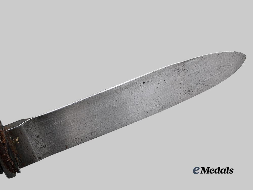 spain,_spanish_state._a_falange_youth_knife_with_belt_e_medals__e_u24345_9