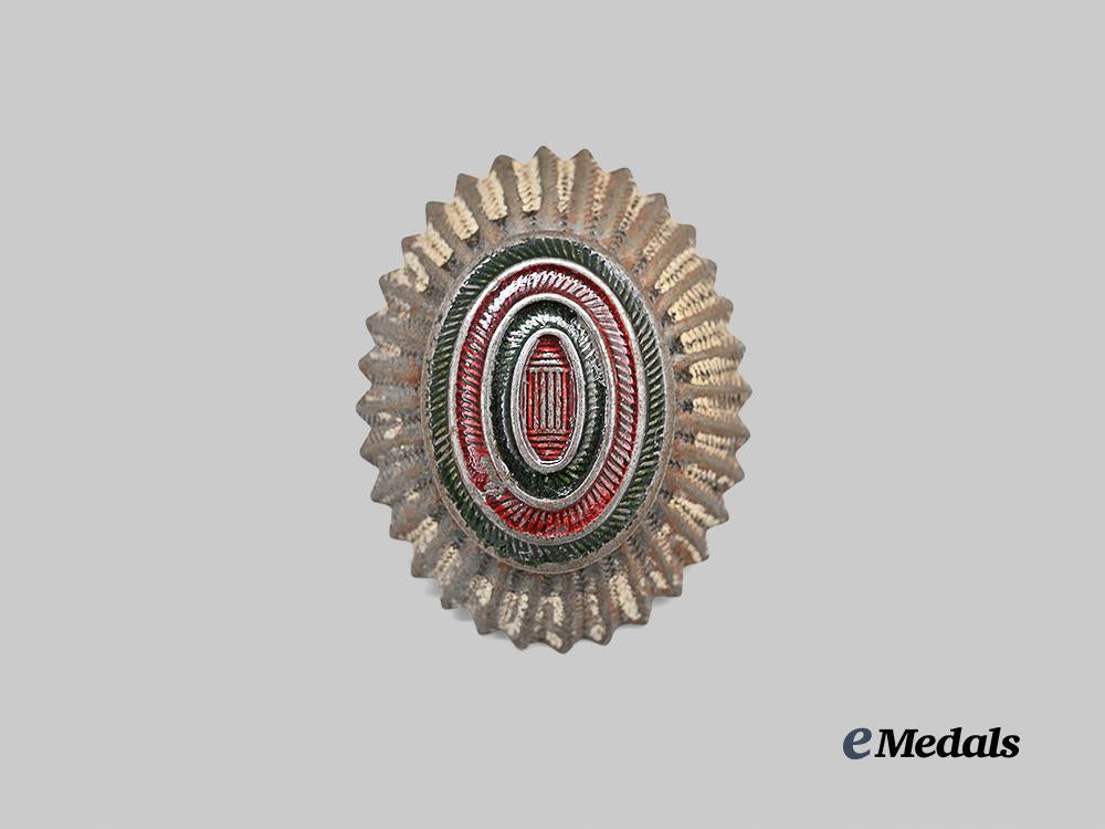 bulgaria,_kingdom._a_military_visor_cap_cockade,_c.1915_e_medals__e_u24363_2
