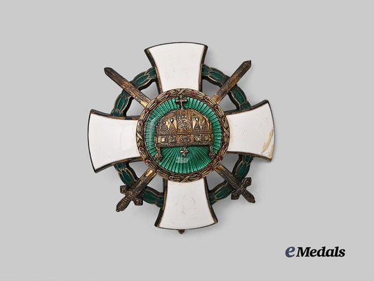 hungary,_kingdom._an_order_of_the_holy_crown,_officer_with_swords_and_war_decoration,_c.1943_e_medals__e_u24368_2